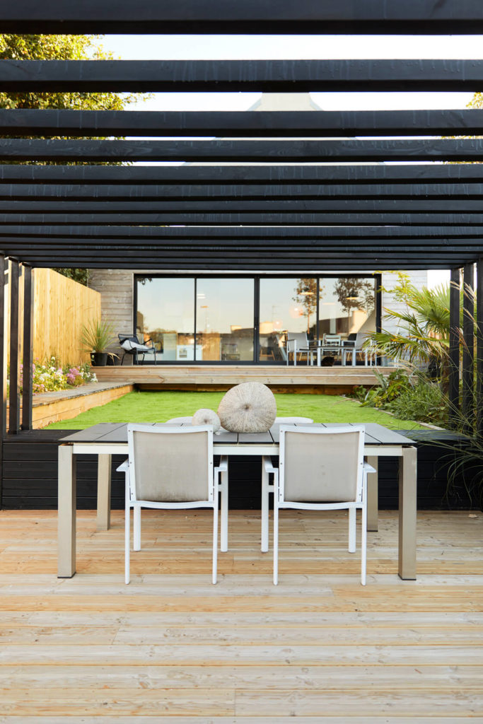 Pergola contemporaine