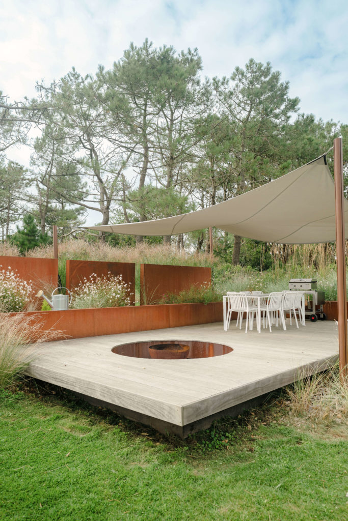 maison Surf