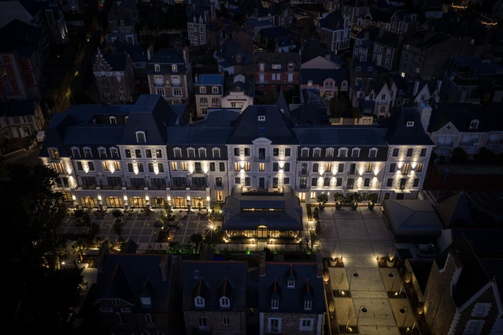 Architecte extérieur Brest Finistère Bretagne - Inauguration 1